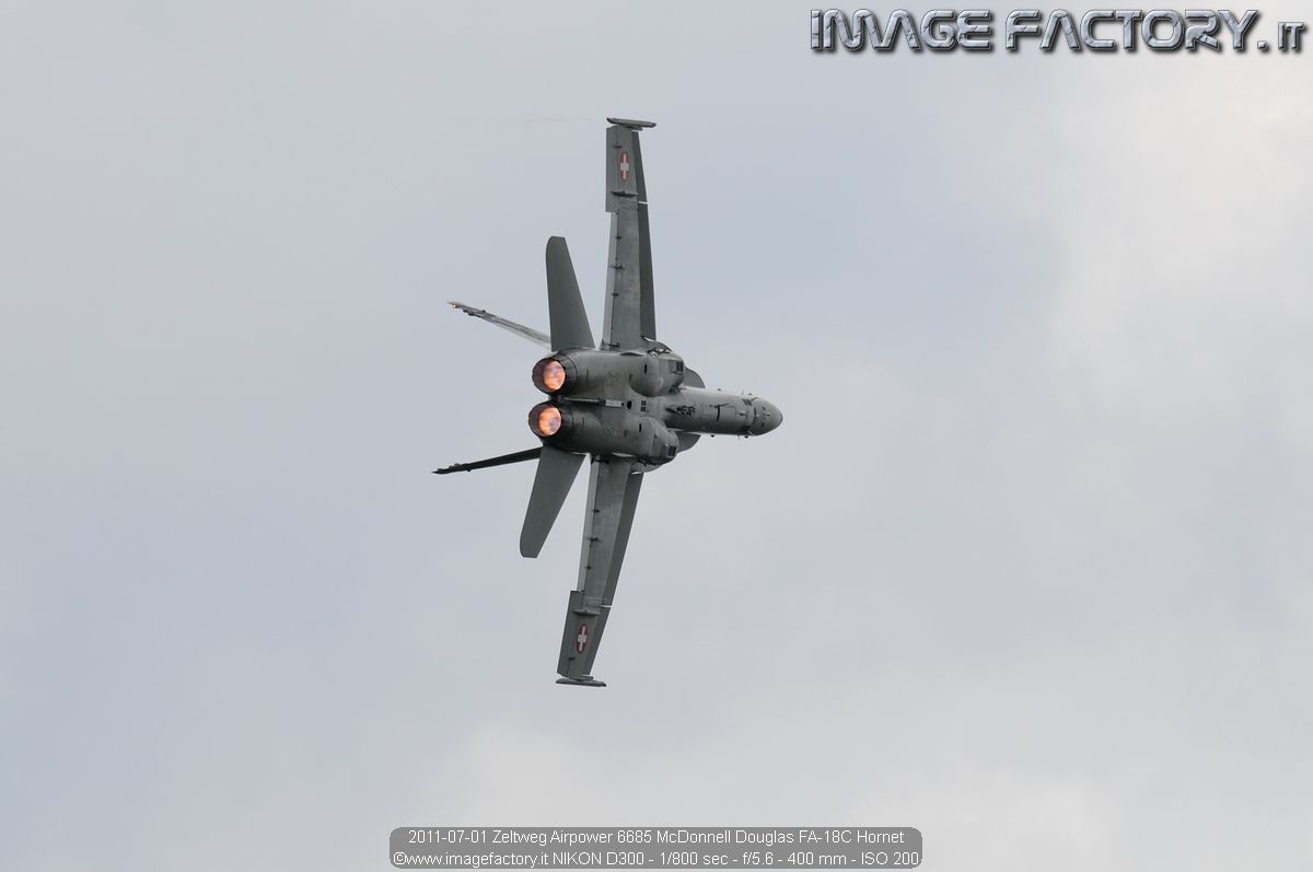 2011-07-01 Zeltweg Airpower 6685 McDonnell Douglas FA-18C Hornet